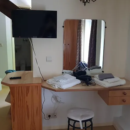 La Chatelaine & Aux Chevaliers Szálloda 3*