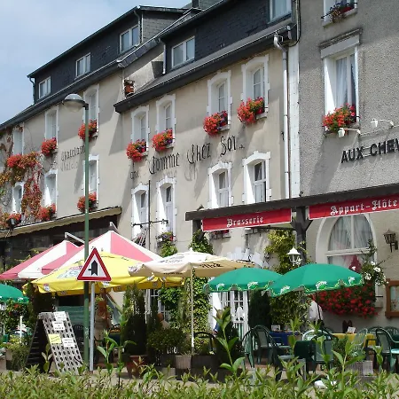 La Chatelaine & Aux Chevaliers Szálloda Herbeumont